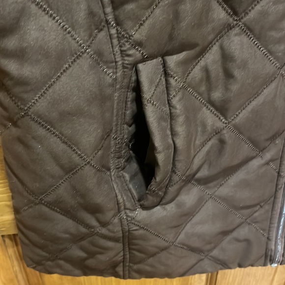 Light weight brown vest 1X - Picture 6 of 11